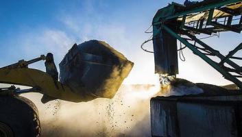 煤電上下游企業促長協，現貨煤價降綠色區間