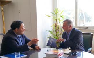 劉振亞出訪智利、阿根廷、巴西三國 推動南美地區能源互聯網發展