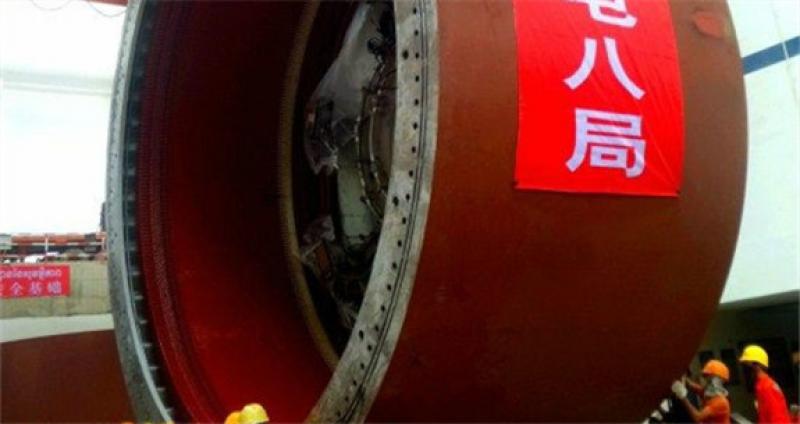 柬埔寨桑河水電站6#機(jī)組定子吊裝完成