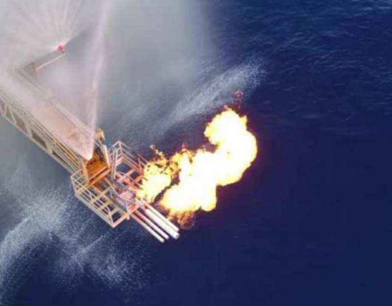 藍鯨1號： 成功開采可燃冰的“國之重器”