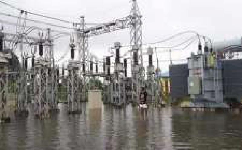 緬甸受洪水影響，部分地區(qū)已經(jīng)切斷了電力