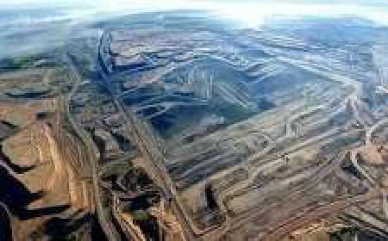 神東煤炭布爾臺(tái)煤礦2號(hào)排矸場(chǎng)復(fù)墾綠化工程完工