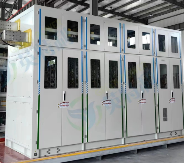 英特利首批交付歐洲最大綠氫綠鋼項(xiàng)目800MW制氫電源