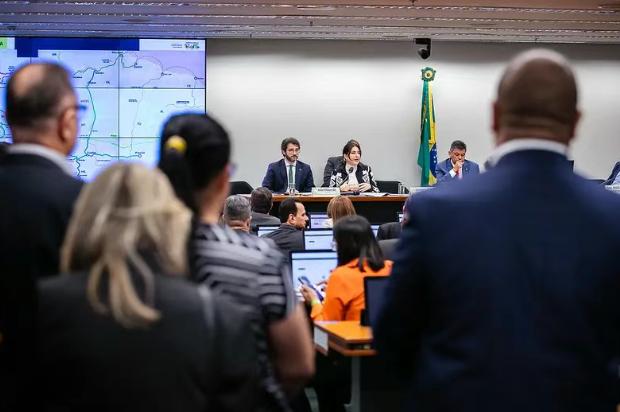 巴西部長:兩洋鐵路可行性研究將于兩年內(nèi)完成,中方提供技術支持