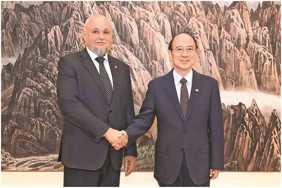 中國石油集團(tuán)董事長戴厚良會見俄羅斯能源部長齊維廖夫