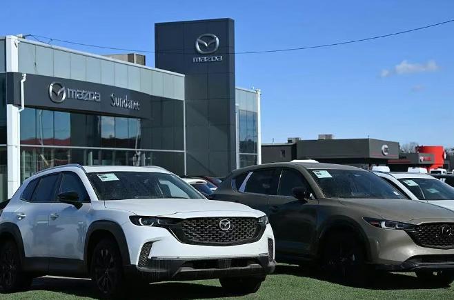 馬自達(dá)陷入巨虧