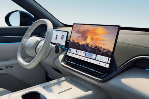 20 萬(wàn)買六座高配！東風(fēng) eπ008 新能源 SUV，實(shí)用配置無(wú)溢價(jià)超劃算