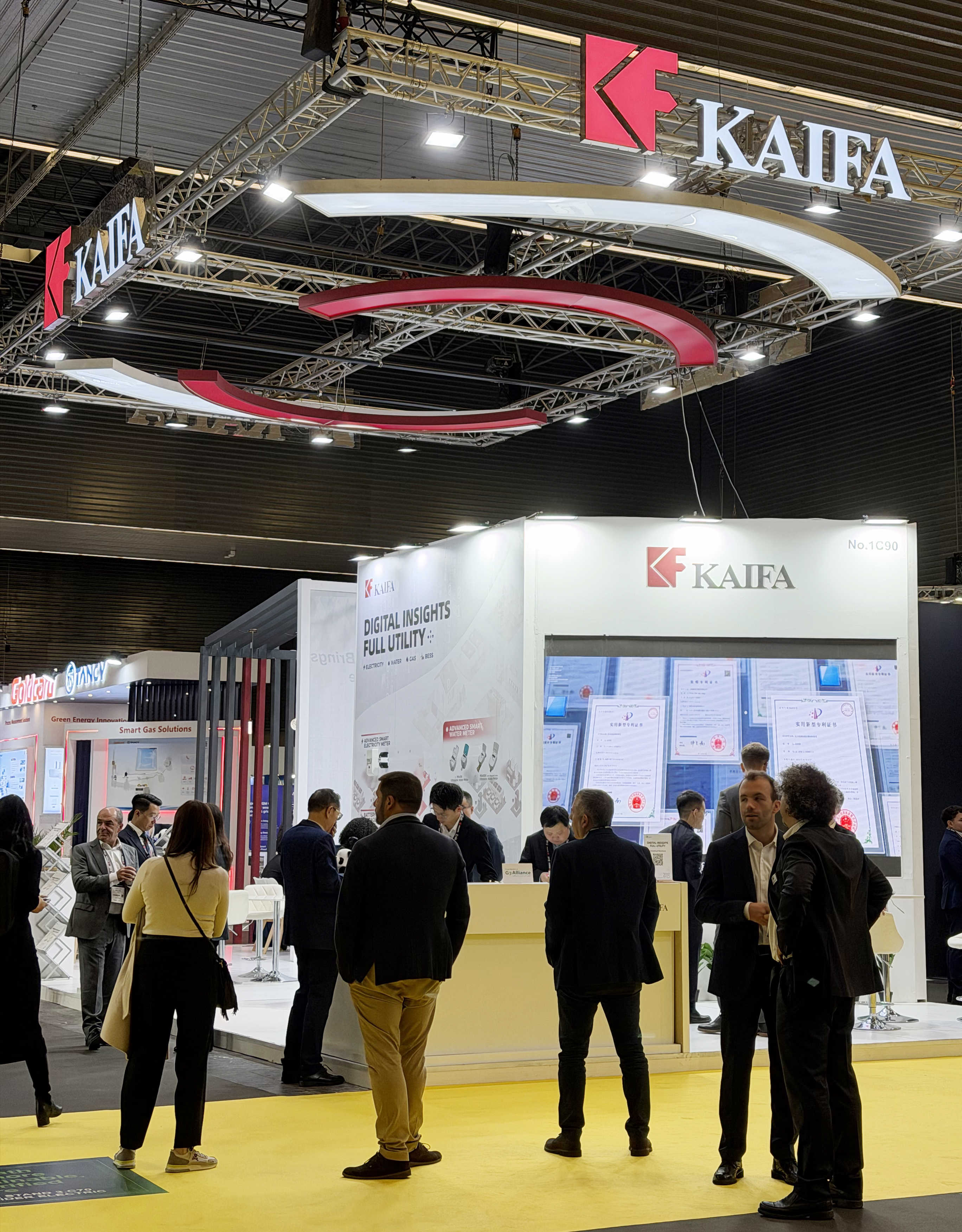 開(kāi)發(fā)科技攜電、水、氣、新能源綜合解決方案閃耀2025歐洲能源展