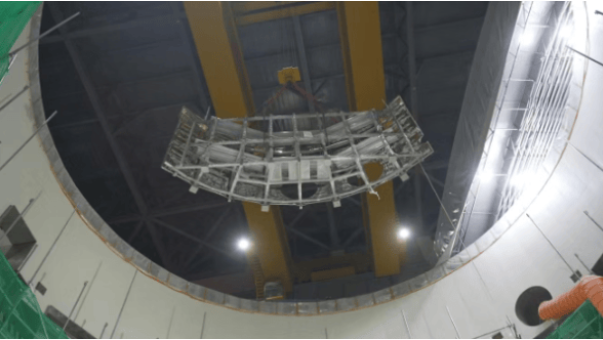 中國緊湊型核聚變能實驗裝置BEST裝置底部冷屏側環體安裝完成